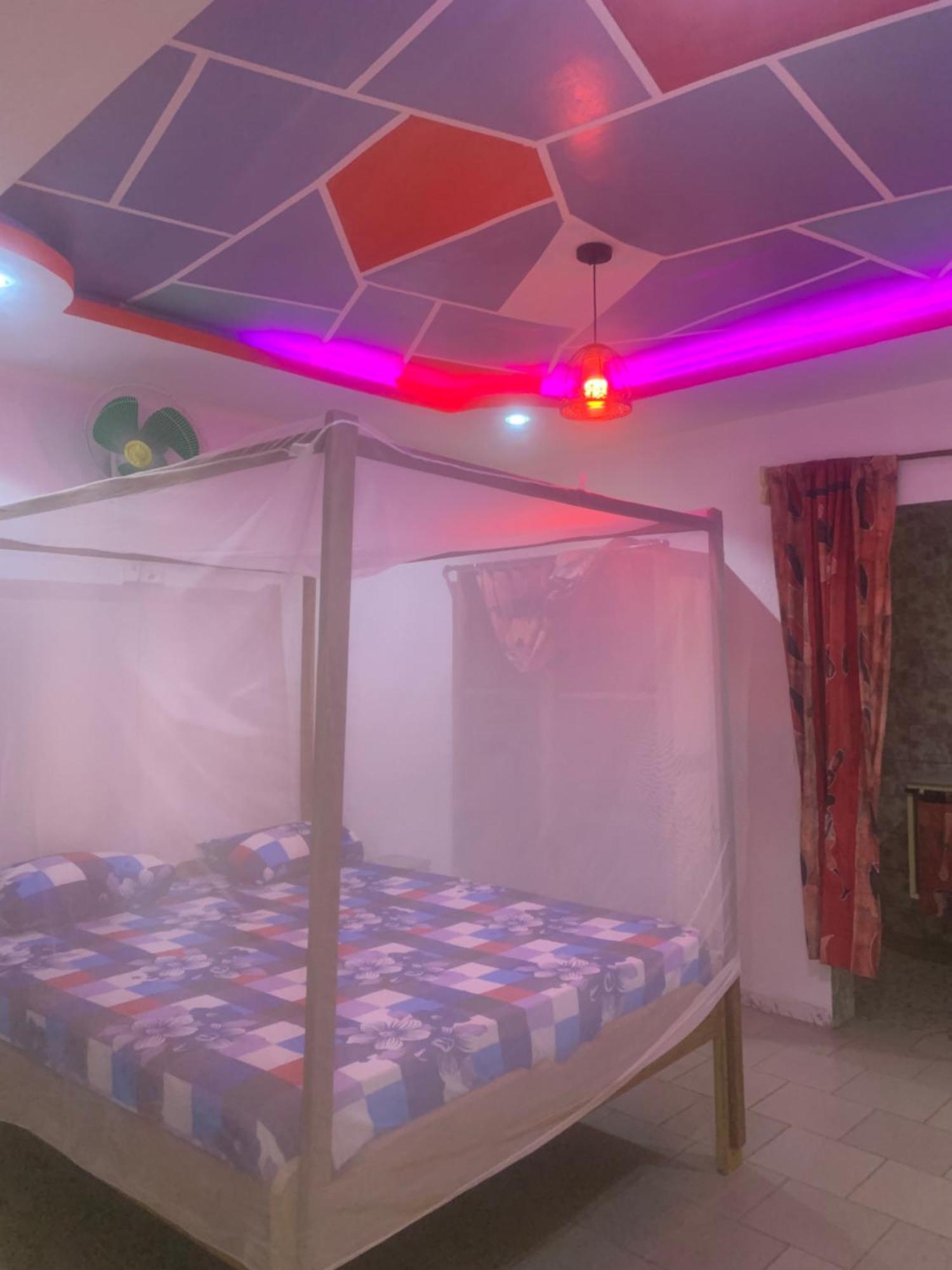 Auberge Keur Ely Ouoran Ngoại thất bức ảnh